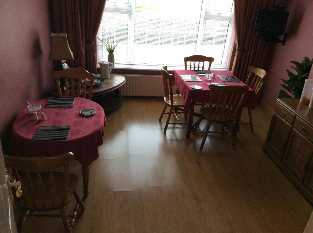 Riverside House room 2